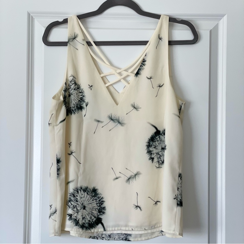 Express Dandelion Sleeveless Blouse